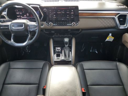 Used 2023 GMC Canyon Denali w/ Denali Black Edition image 22