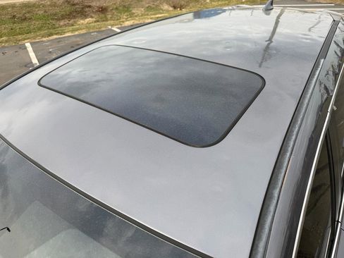 Used 2018 Honda CR-V EX image 18