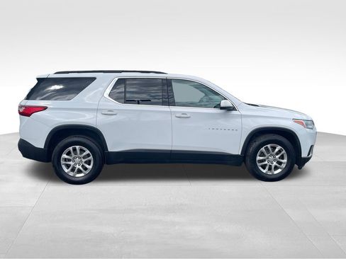 Used 2021 Chevrolet Traverse LT AWD/4WD image 9