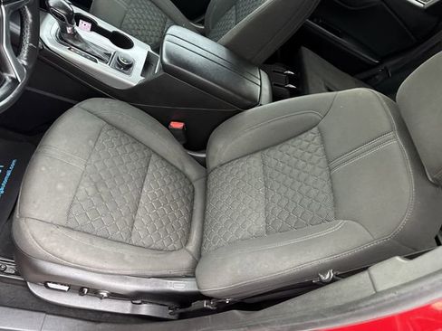 Used 2019 Chevrolet Blazer LT FWD image 18