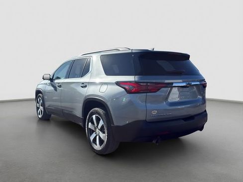 Used 2023 Chevrolet Traverse LT w/ LT Premium Package image 4