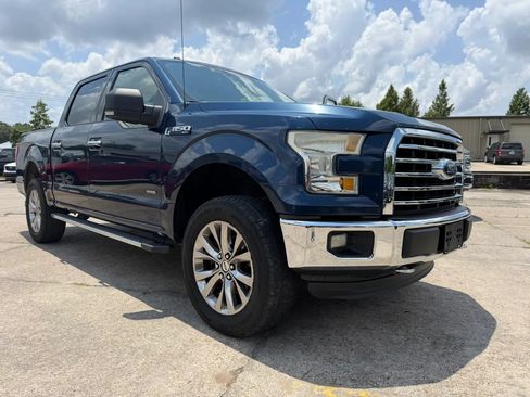 Used 2015 Ford F150 XLT w/ Equipment Group 302A Luxury AWD/4WD image 8