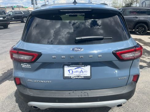 Used 2025 Ford Escape Platinum AWD/4WD image 7