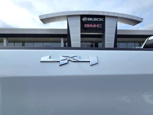 New 2025 GMC Sierra 1500 Pro w/ Pro Value Package image 31