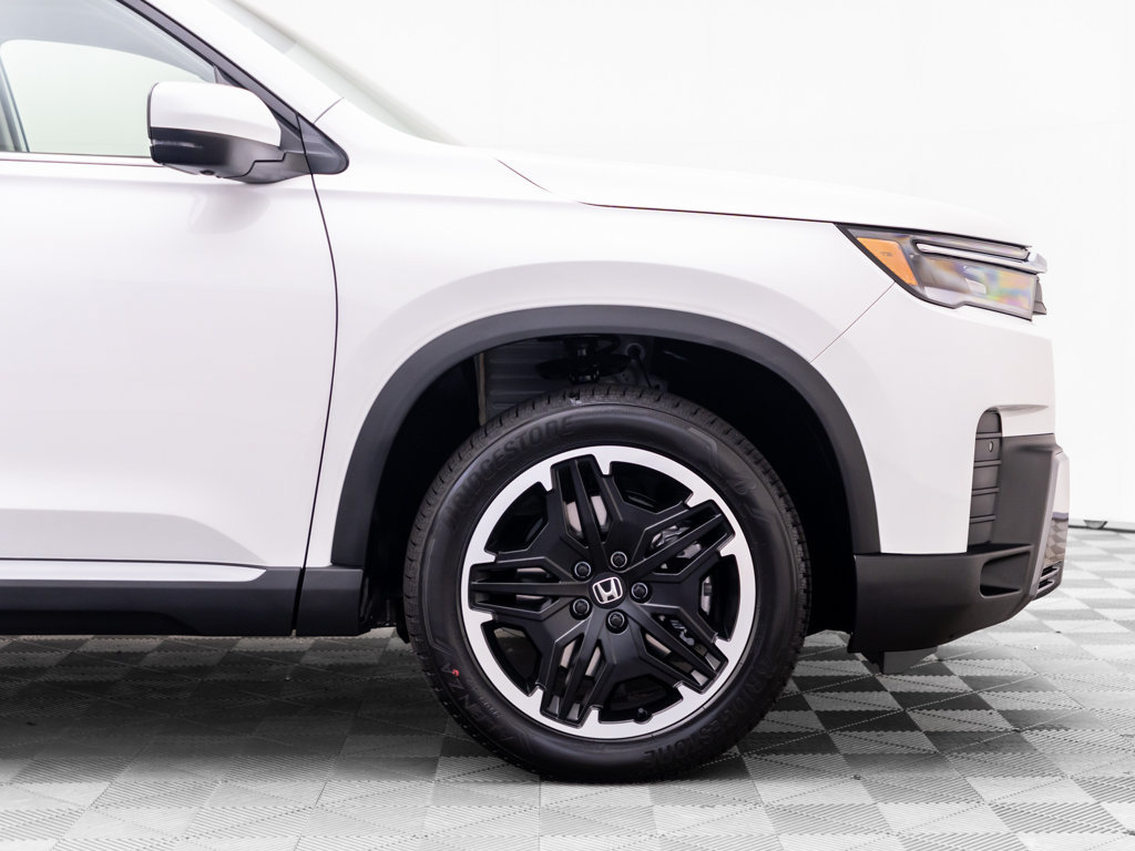 New 2026 Honda Pilot Touring image 35