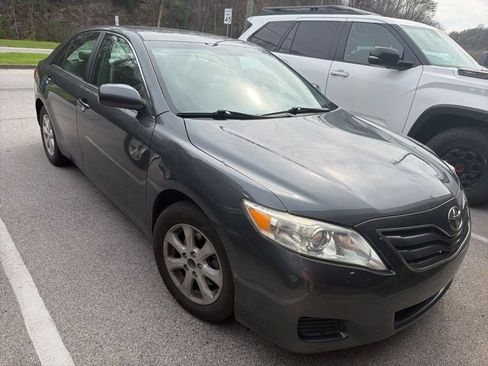 Used 2011 Toyota Camry LE w/ LE Extra-Value Pkg image 18