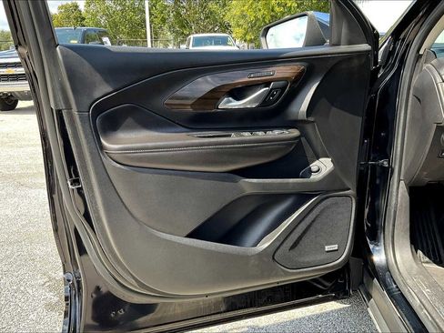 Used 2020 GMC Terrain Denali image 17