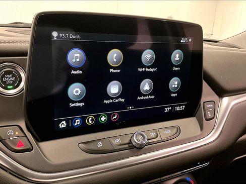 Used 2025 Chevrolet Blazer LT AWD/4WD image 33
