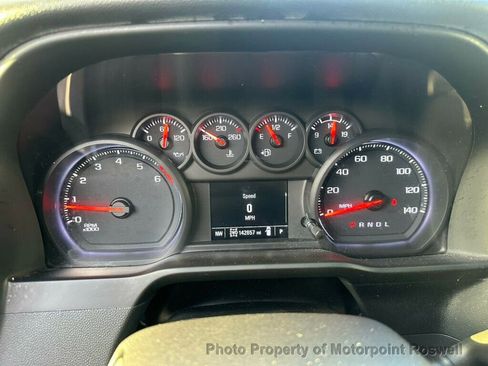 Used 2020 Chevrolet Silverado 1500 Custom Trail Boss w/ Custom Convenience Package image 17