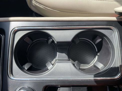 New 2026 Lincoln Corsair Reserve image 18