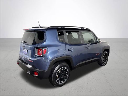 Used 2023 Jeep Renegade Trailhawk image 6