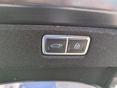 New 2025 Hyundai Sonata Limited image 16