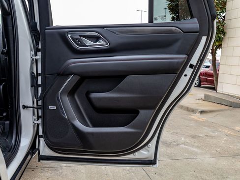 Used 2022 Chevrolet Tahoe RST w/ Sport Performance Package image 42