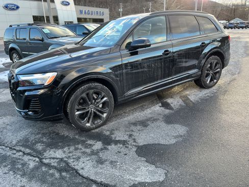 Used 2025 Audi Q7 3.0T Premium Plus image 28