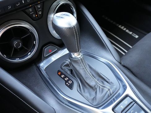 Used 2021 Chevrolet Camaro SS RWD image 12