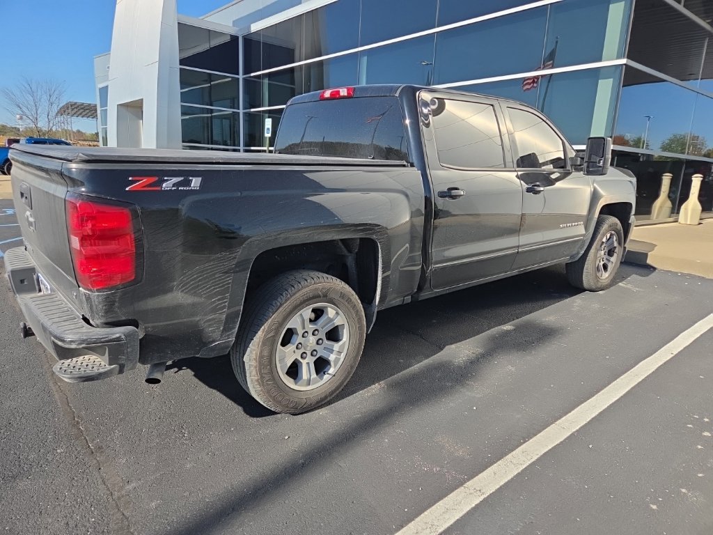 Used 2018 Chevrolet Silverado 1500 LT w/ All Star Edition AWD/4WD image 6