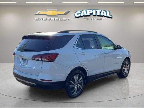 Used 2022 Chevrolet Equinox LT FWD image 5