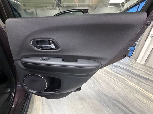 Used 2022 Honda HR-V EX image 44
