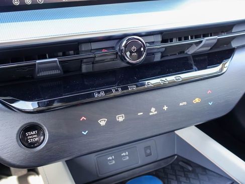 New 2026 Nissan Murano Platinum image 13