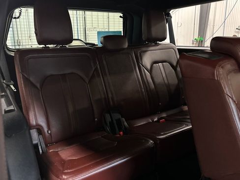 Used 2022 Ford Expedition Max Limited image 39