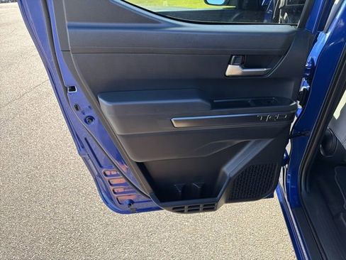 Used 2024 Toyota Tacoma TRD Sport image 14