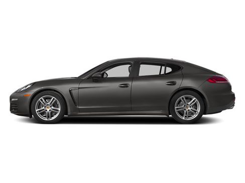 Used 2014 Porsche Panamera 4 w/ Bose Audio Package AWD/4WD image 3