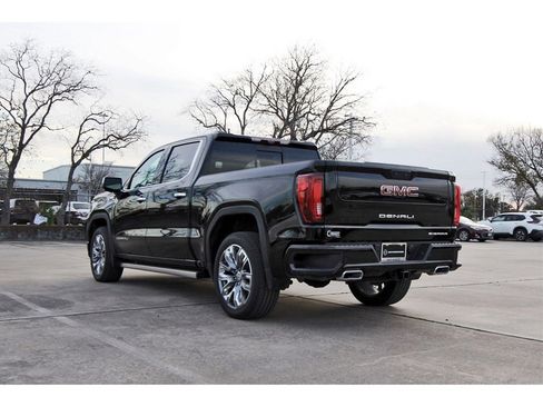 Used 2023 GMC Sierra 1500 Denali w/ Denali Reserve Package image 3