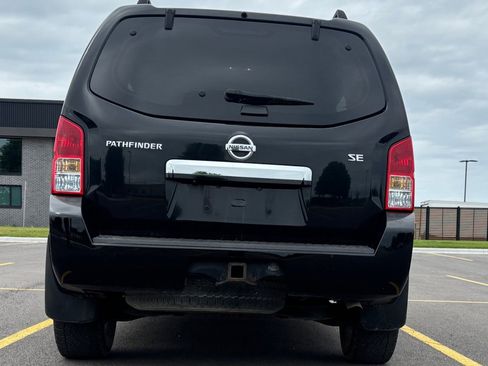 Used 2008 Nissan Pathfinder SE RWD image 5