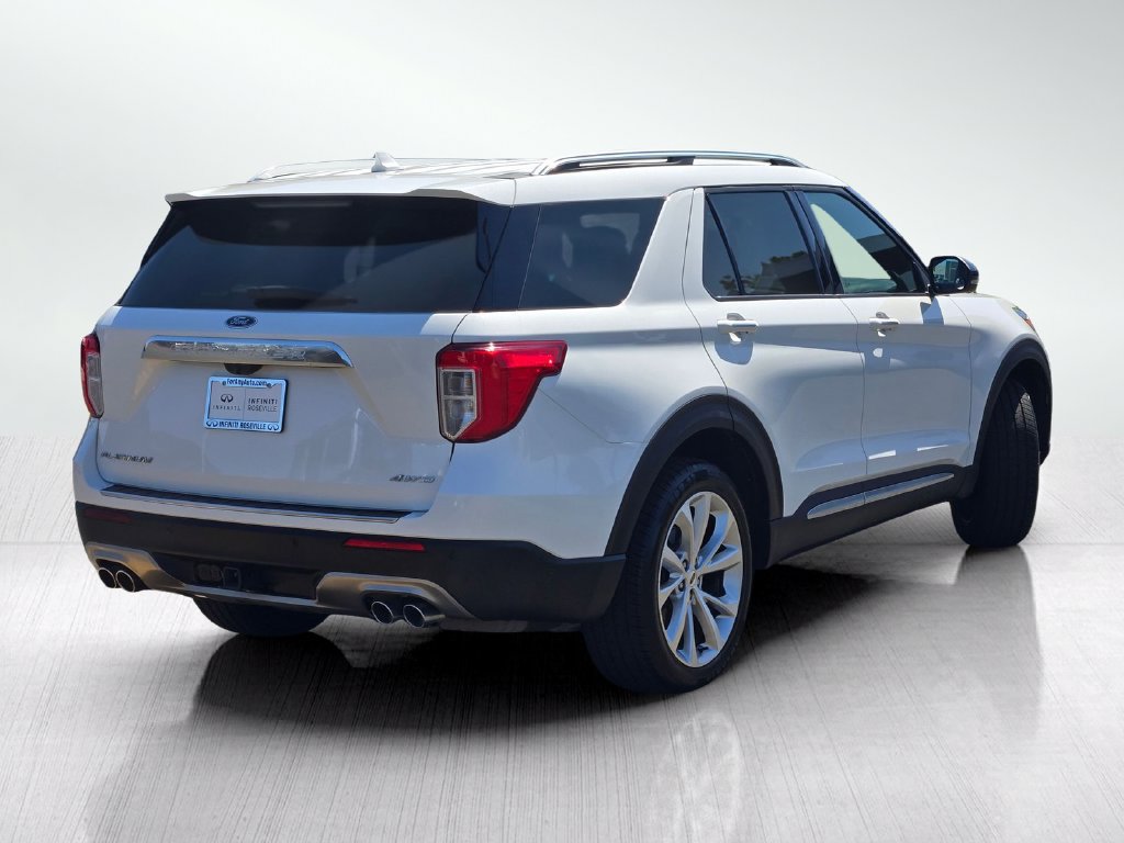 Used 2021 Ford Explorer Platinum w/ Equipment Group 601A AWD/4WD image 4