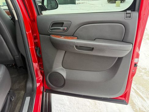 Used 2008 Chevrolet Avalanche LTZ w/ LTZ Preferred Equipment Group image 28