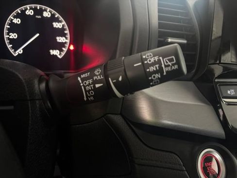 Used 2025 Honda Odyssey EX-L image 11
