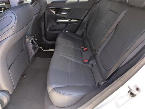Used 2026 Mercedes-Benz GLC 300 4MATIC image 19