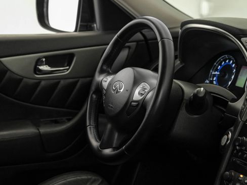 Used 2014 INFINITI QX70 3.7 image 19