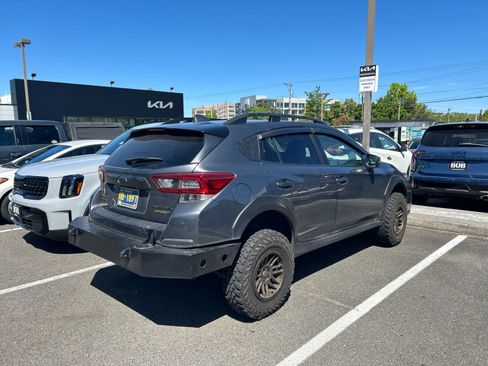 Used 2021 Subaru Crosstrek 2.5i Sport w/ Moonroof Package AWD/4WD image 3
