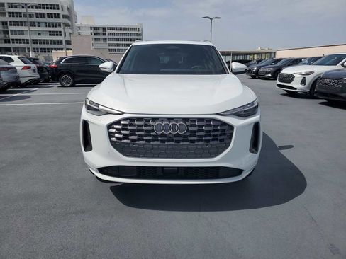New 2025 Audi Q5 Premium Plus image 9