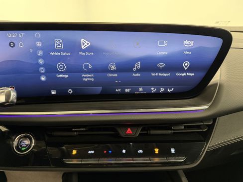 Used 2025 Buick Envision Preferred image 9