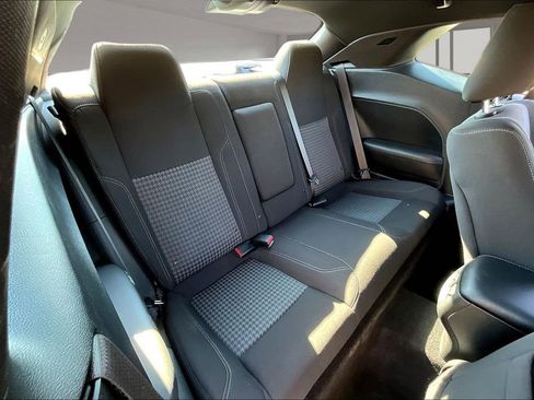 Used 2022 Dodge Challenger SXT w/ Driver Convenience Group image 23