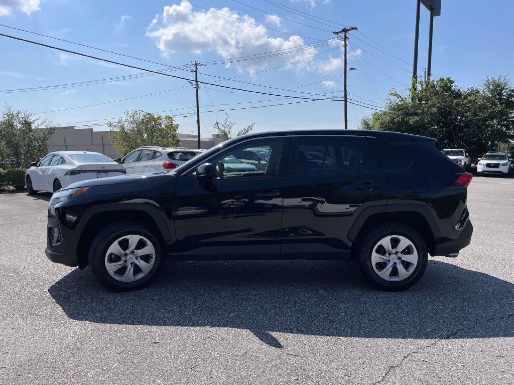 Used 2025 Toyota RAV4 LE FWD image 6