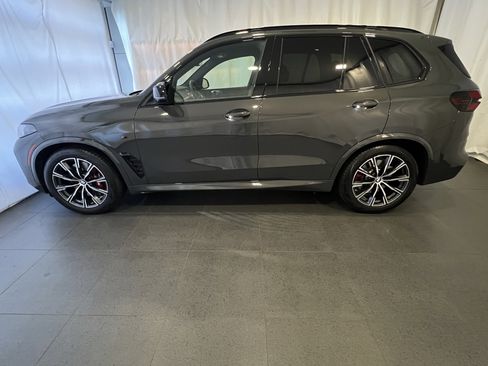 Used 2025 BMW X5 M60i image 2