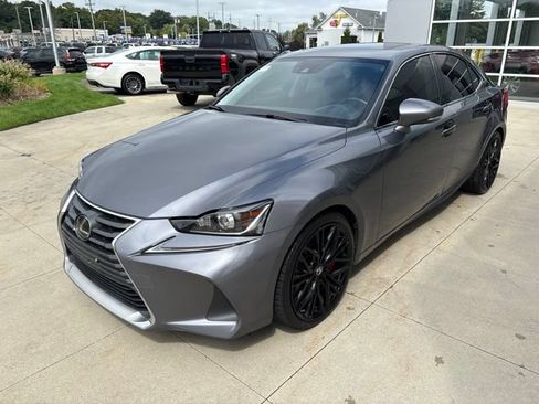 Used 2018 Lexus IS 300 AWD w/ Comfort Package image 3