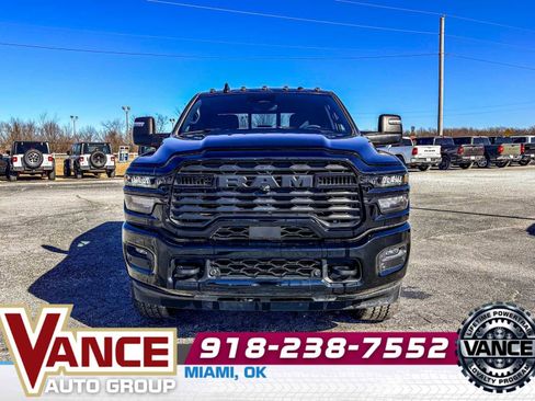 New 2025 RAM 2500 Big Horn image 2