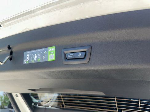 New 2026 BMW X1 xDrive28i w/ Convenience Package AWD/4WD image 8