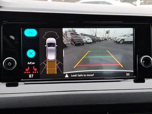 Certified 2023 Volkswagen GTI 40th Anniversary Edition image 18