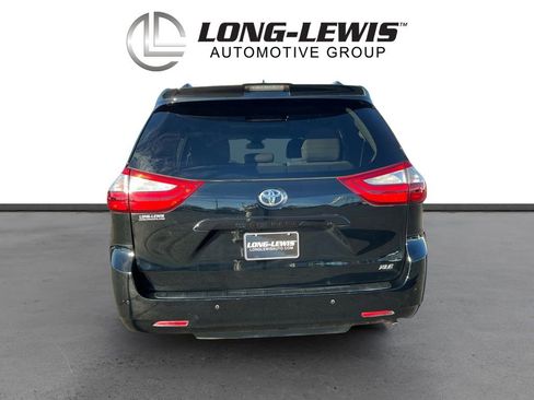 Used 2019 Toyota Sienna L image 5