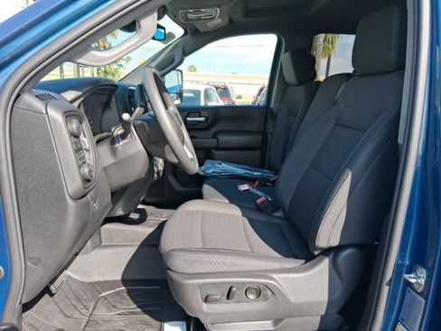 New 2026 Chevrolet Silverado 2500 Custom w/ Custom Value Package AWD/4WD image 14