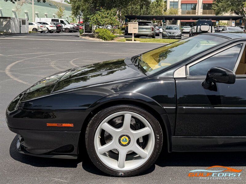 Used 2001 Lotus Esprit RWD image 32