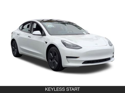Used 2021 Tesla Model 3 Standard Range Plus RWD image 2