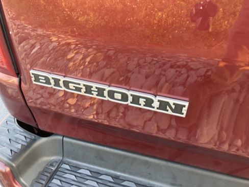 Used 2019 RAM 1500 Big Horn AWD/4WD image 9