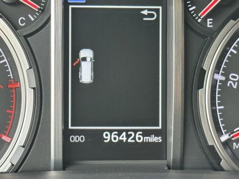 Used 2021 Toyota 4Runner Nightshade image 14