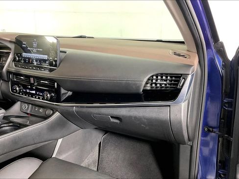 Used 2023 Nissan Rogue SL w/ SL Premium Package AWD/4WD image 19